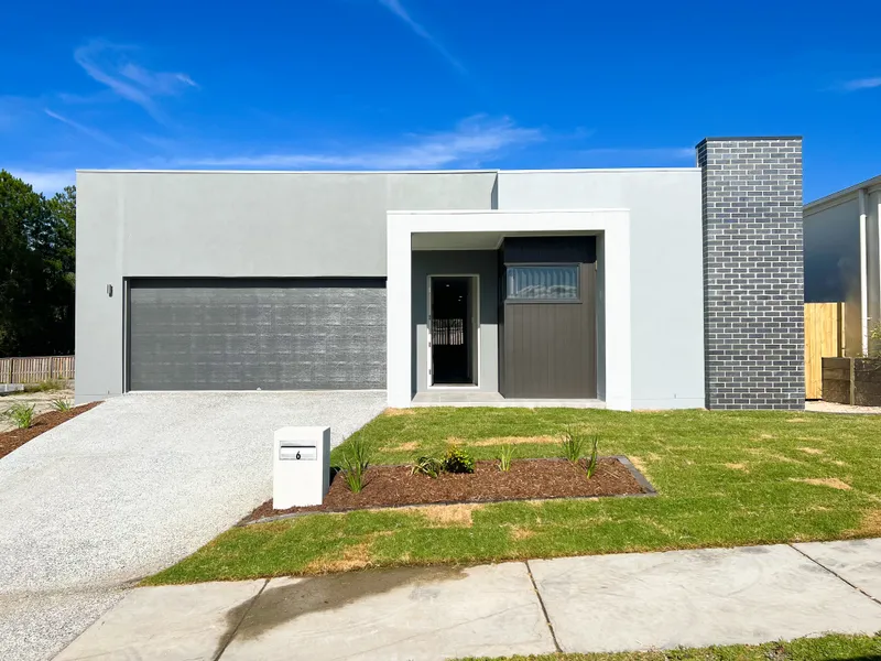 Brand New 4 Bedroom House With Media Room