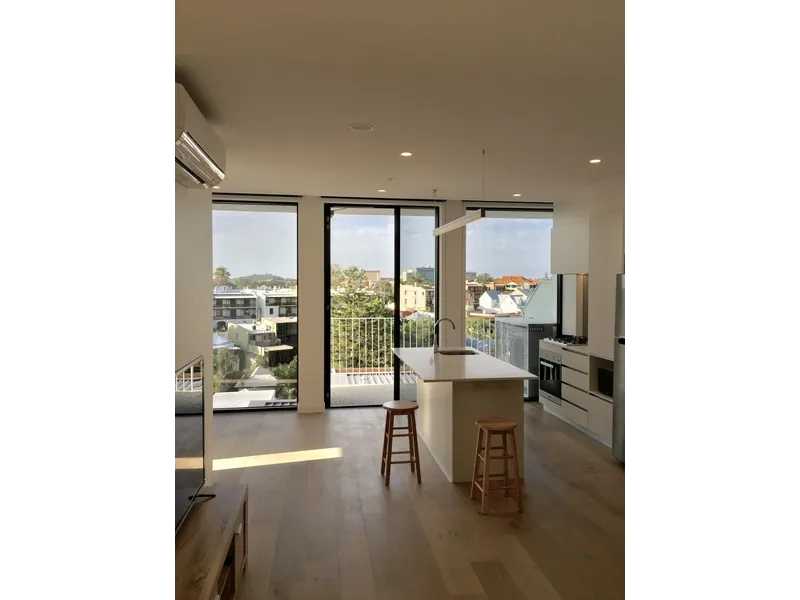 Spring Hill Brand New Furnished 2 Bed 2 Bath 1 Garage