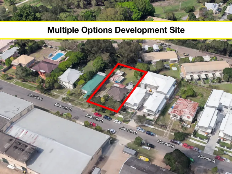 Multiple Use Development Site on 2 Lots with Holding Income