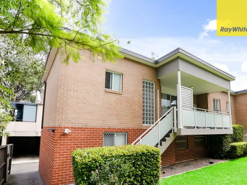 OVERSIZED THREE BEDROOM FOR YOU TO CALL HOME IN THE HEART OF PARRAMATTA