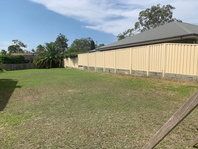 GREAT OPPORTUNITY IN POPULAR BONNELLS BAY