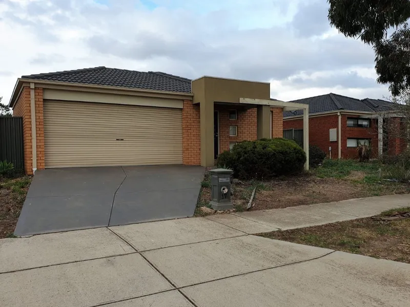 FAMILY HOME IN DEER PARK