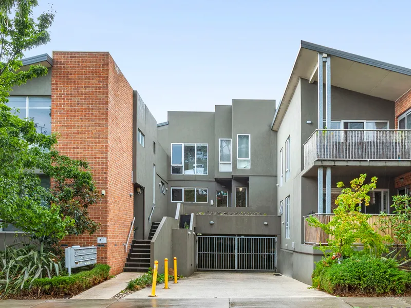 Lifestyle, Location, Low-Maintenance Living