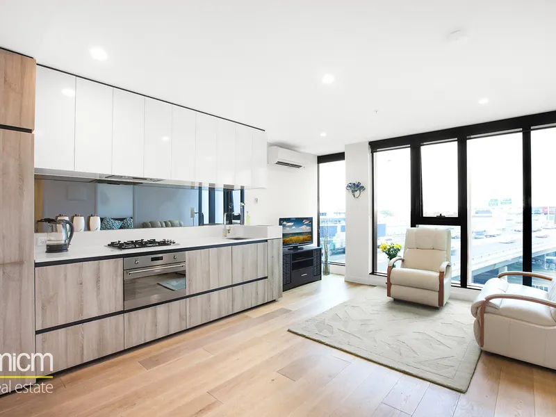 An Ultra-Stylish Habitat Retreat