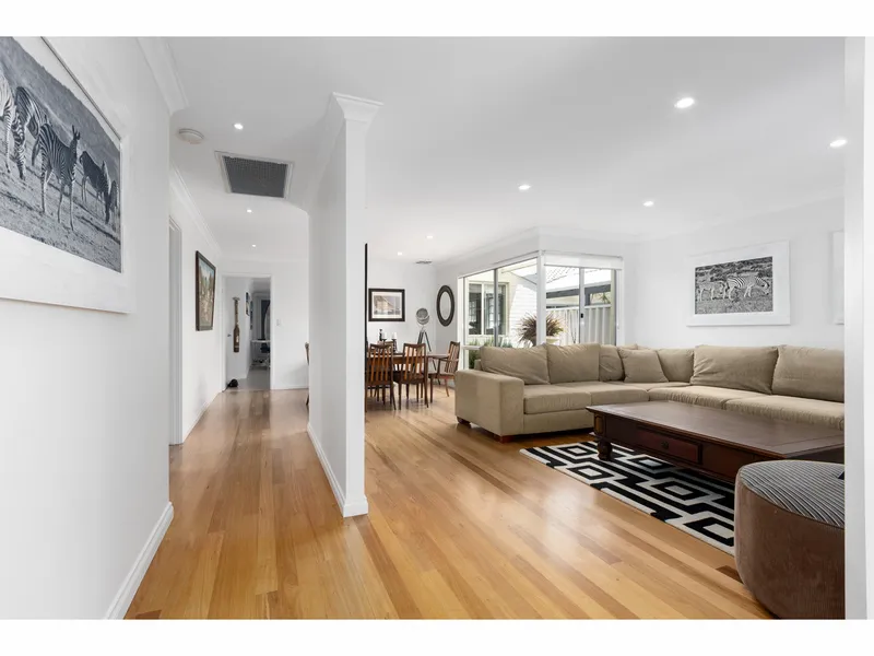 HOME OPEN CANCELLED - UNDER OFFER