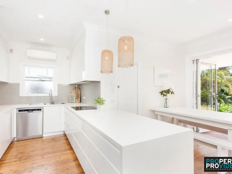 Beautifully styled 4 bedroom family home is a gem in the Northern Beaches. The location alone is a short walk from the spectacular Freshwater beach.