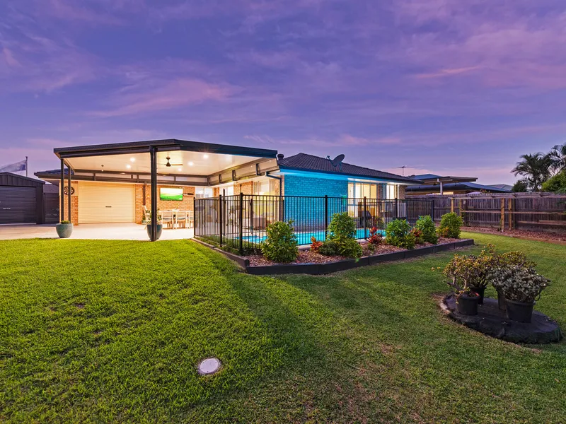 EXCEPTIONAL ENTERTAINER WITH RENOVATED INTERIOR!!!