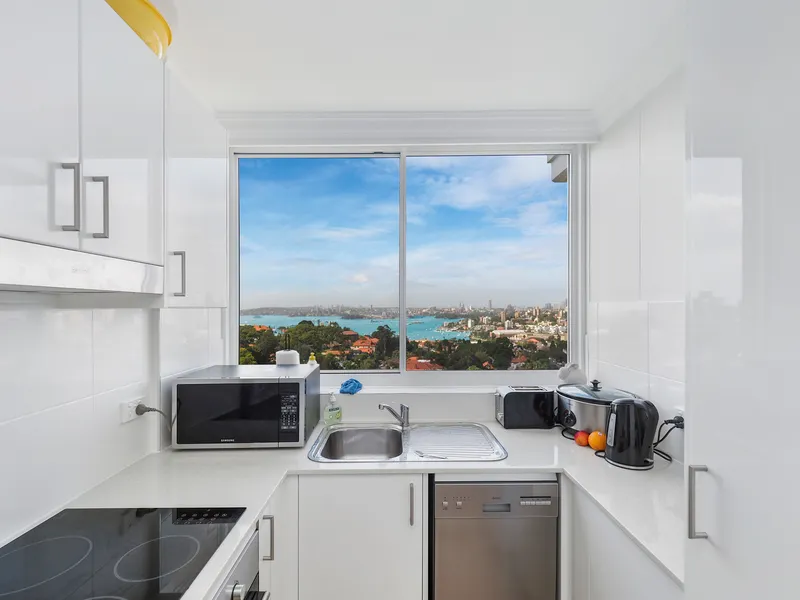 Stunning Panoramic Harbour Bridge Views