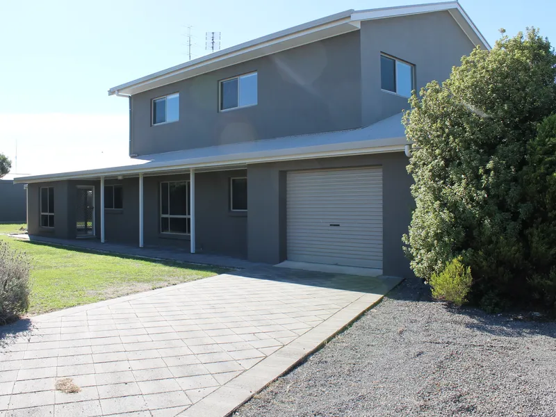 Impressive Family Home in Great Location