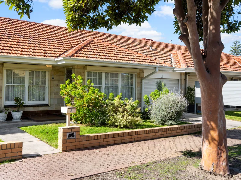 FANTASTIC LOCATION – CLOSE TO ALL FACILITIES & PARK