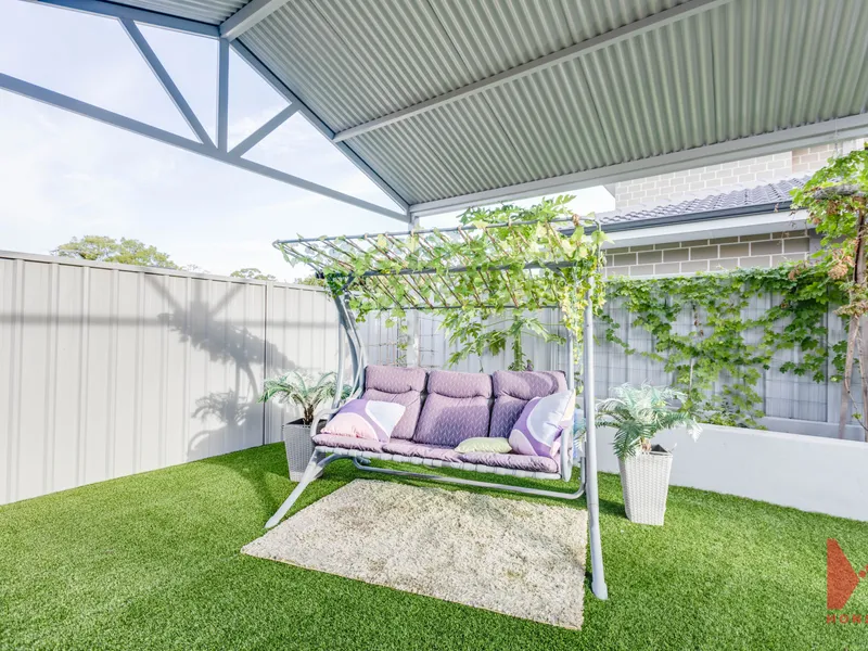 UNIQUE HOME--Rossmoyne Senior High Zone