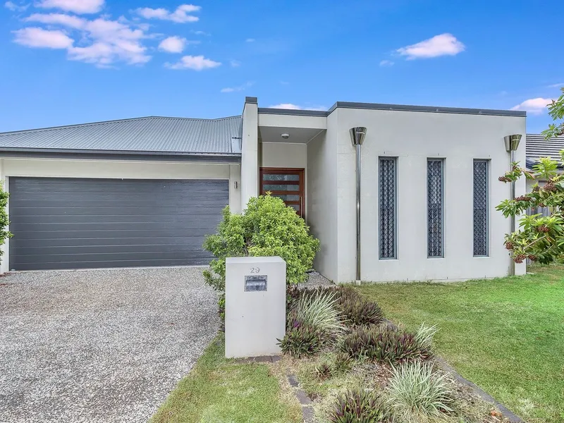 Modern Family Home, Selling NOW!