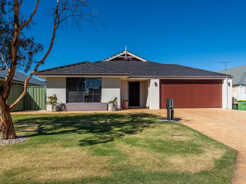 NEAT AND TIDY FAMILY HOME IN PROSPECT RISE!