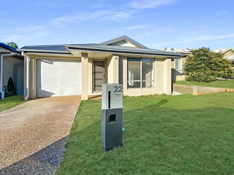 Modern & Well Maintained Home in Glenvale