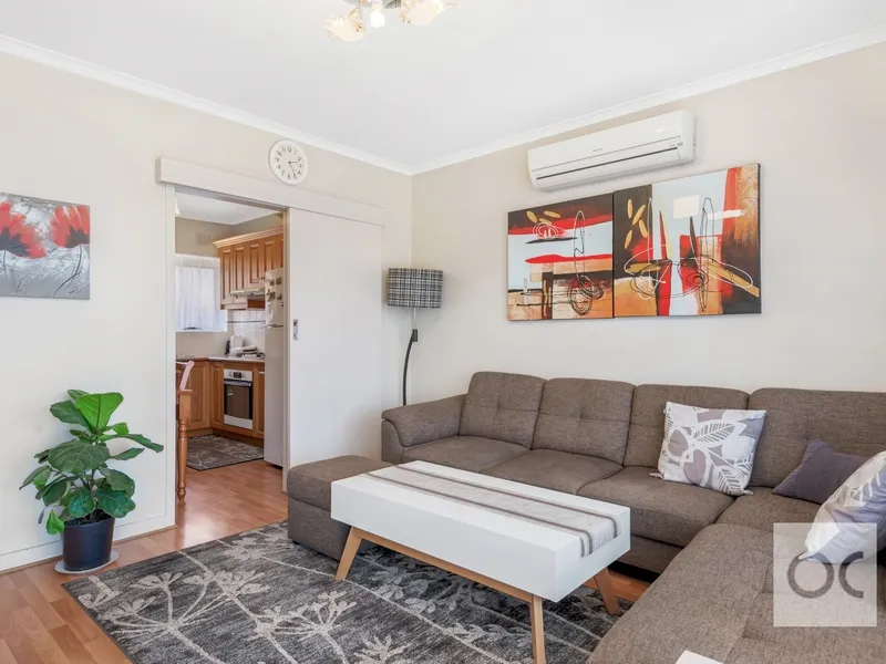 NEAT, SWEET & COMPLETE