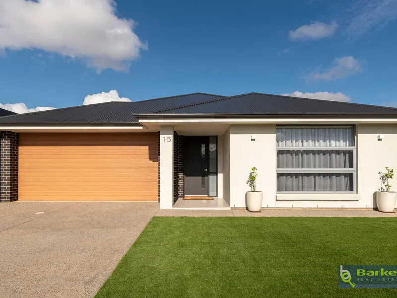 Modern Four Bedroom Home including a Terrific Solar Benefit with a 9.9kw System and Battery
