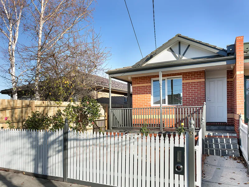 STUNNING PROPERTY IN IDEAL LOCATION...