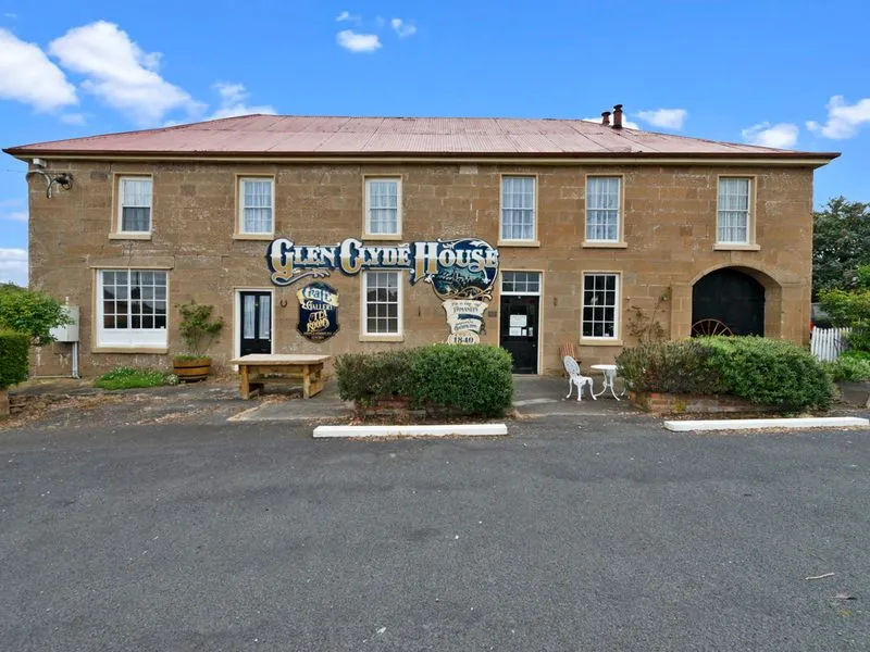 Glen Clyde House Circa 1840
