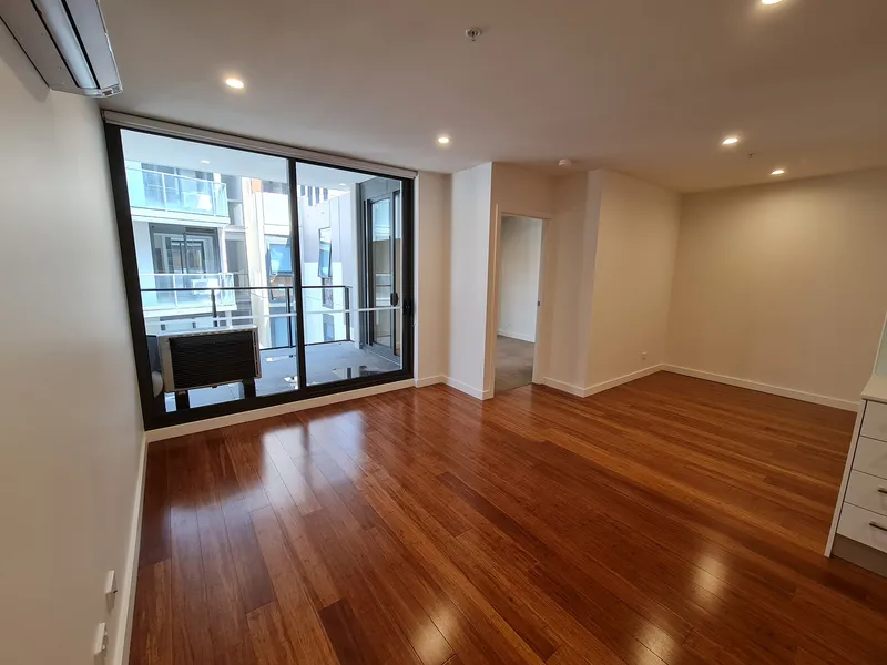 TWO BEDROOM APARTMENT 