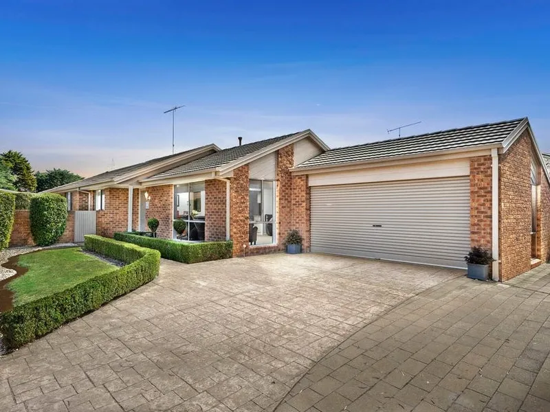 Stunning Home in Prefect Location – Partially Furnished