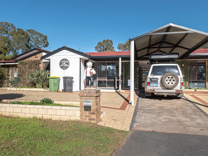 Magnificent Hill Property - A Rare Find!