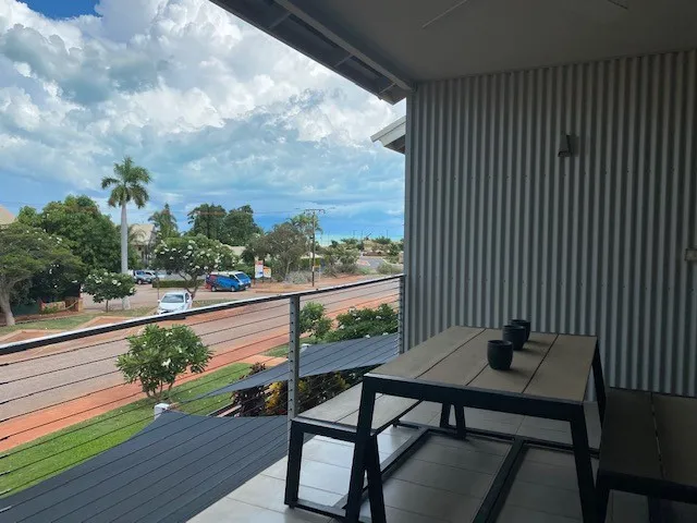 Sensational Executive Townhome in Roebuck Bay/Town Beach Location - Walk to Shops / Cafes / Town Beach precinct - Fully Furnished