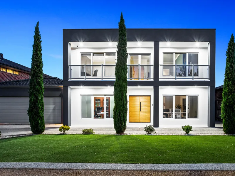 Immaculate & Spacious Family Home!