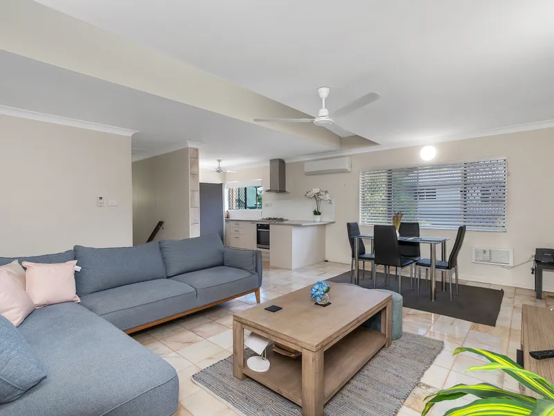 AFFORDABLE ENTRY TO EDGE HILL MARKET