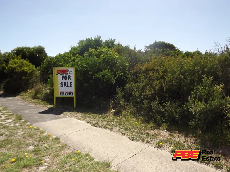COMMERCIAL BLOCK WITH PLANS AND PERMITS