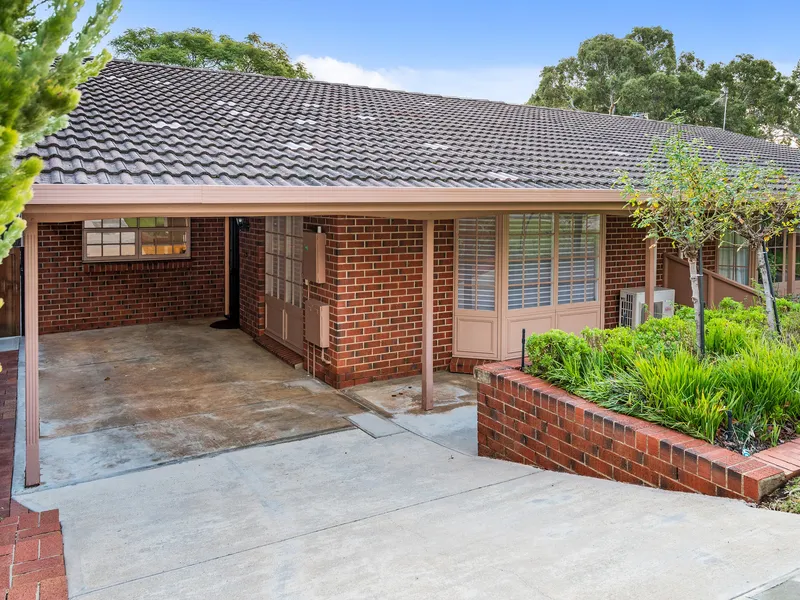 Stunning 3 bedroom Torrens Title residence with a prized school pass...