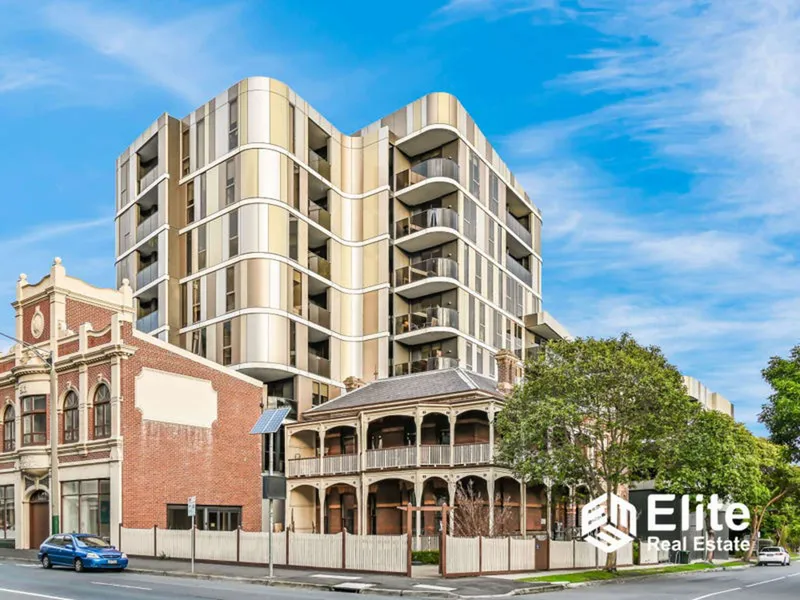 Lifestyle Living on Hawthorn Hill