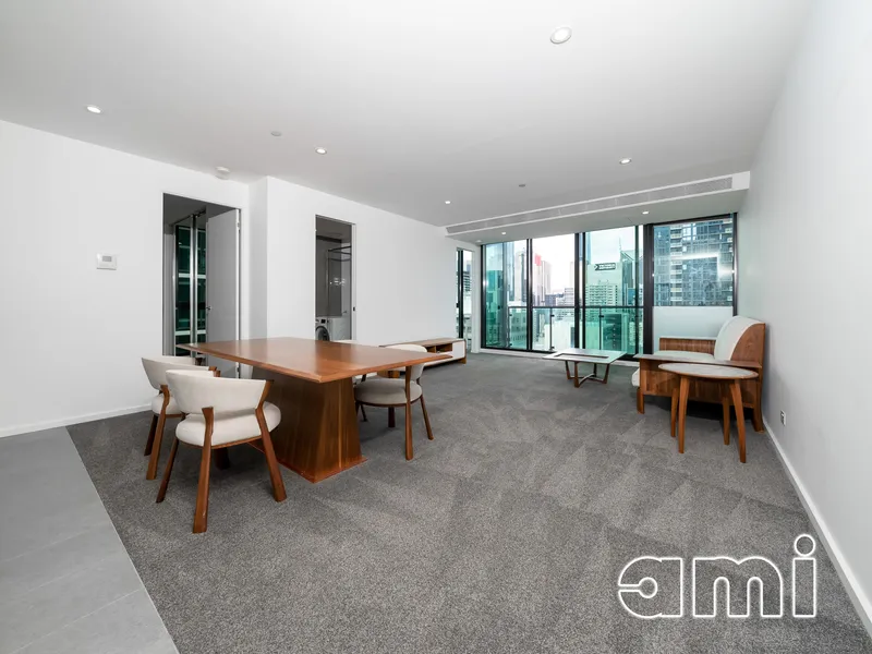 Furnished 2 Bed 2 Bath 1 Carpark space