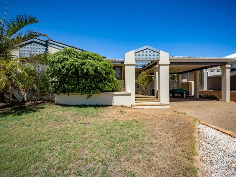 Eastcott Way Close To The Beach.