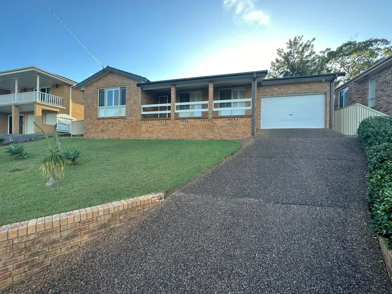 Family Home - Bateau Bay
