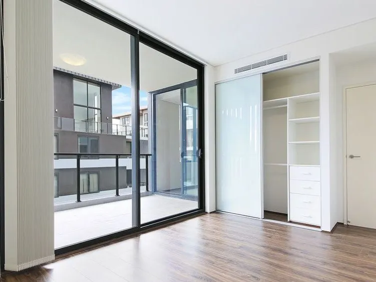 Stylish Two Bedroom in the Heart of EPPING