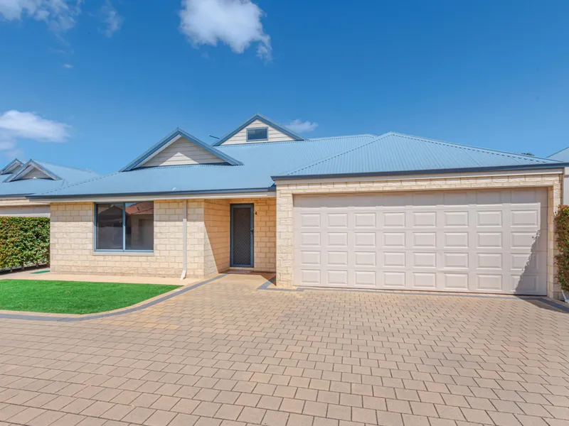 LOW MAINTENANCE, MODERN HOME