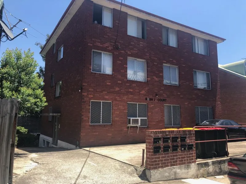 Open floor studio apartment near all your wants and needs!
