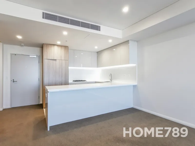 ONE BED PLUS STUDY WITH GREAT VIEW - 1ST HOME BUYERS' DREAM HOME - MOVE IN TODAY