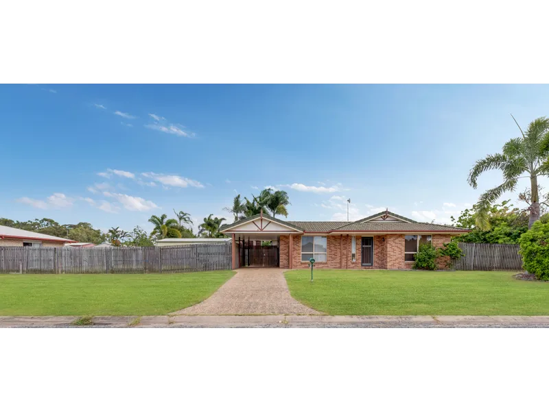 Charming Brick Home and Spacious Yard In Andergrove