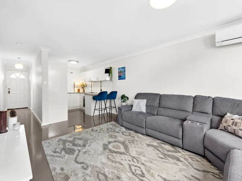 Riverside Precinct Only Metres from Oxford Street