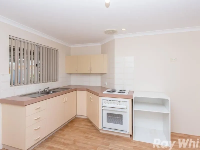 41 Tamblyn Is Rolling On In