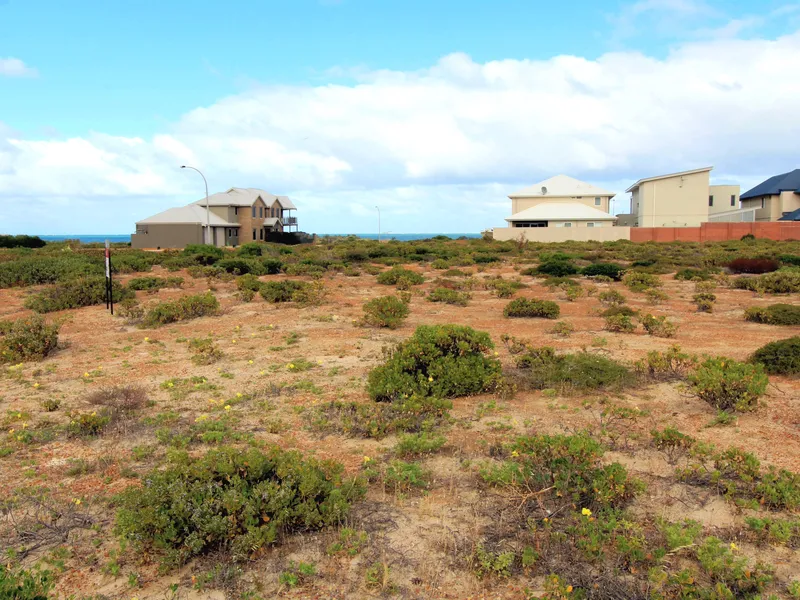 EXCLUSIVE MARINA SEAGATE ESTATE