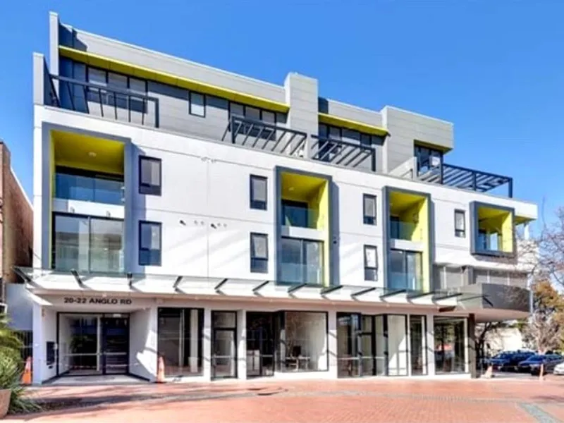 In the Heart of Campsie, Townhouse Style 3 Bedroom Apartment