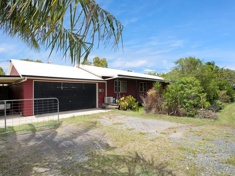 COUNTRY PEACEFUL LIVING ON ACREAGE WITH RUNNING CREEK