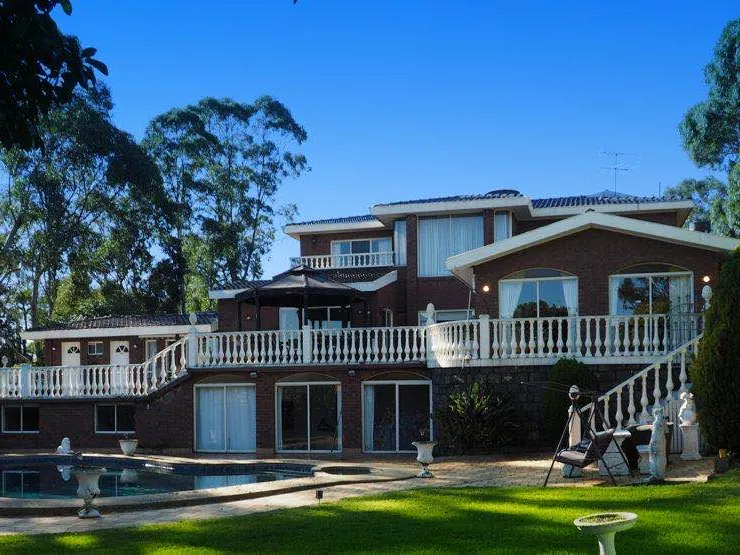 Prestigious family oasis