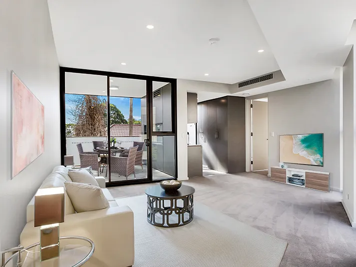 As New, North Facing One Bedroom Apartment with Parking