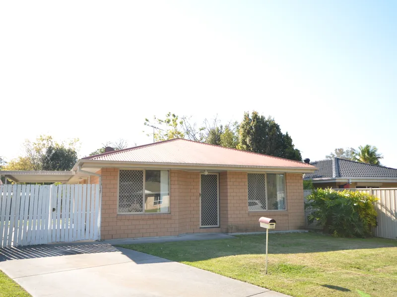 4 BEDROOM FAMILY HOME IN QUIET CUL-DE-SAC