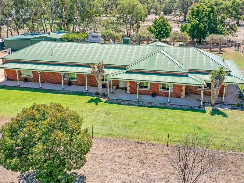 Great Lifestyle Property Near The River