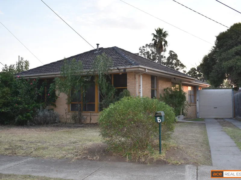 Perfect home, perfect location!