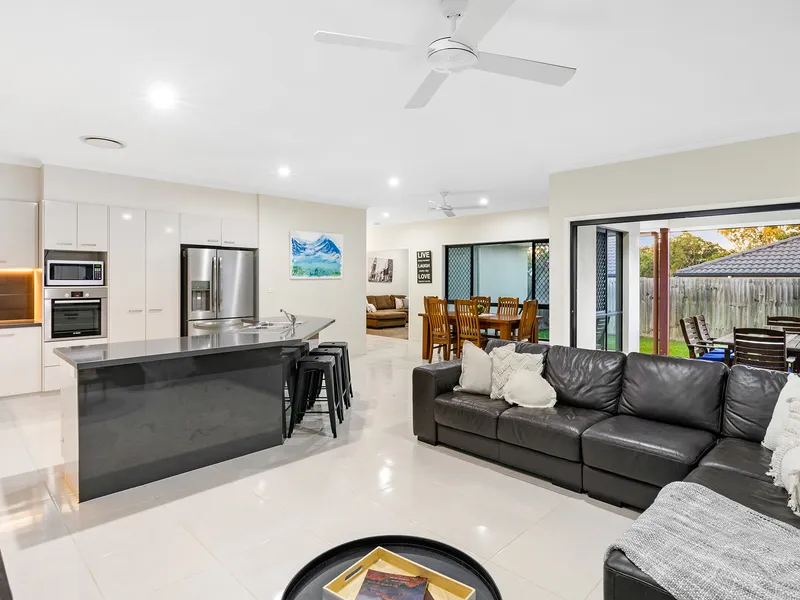 Modern Family Home with Three Living Areas 